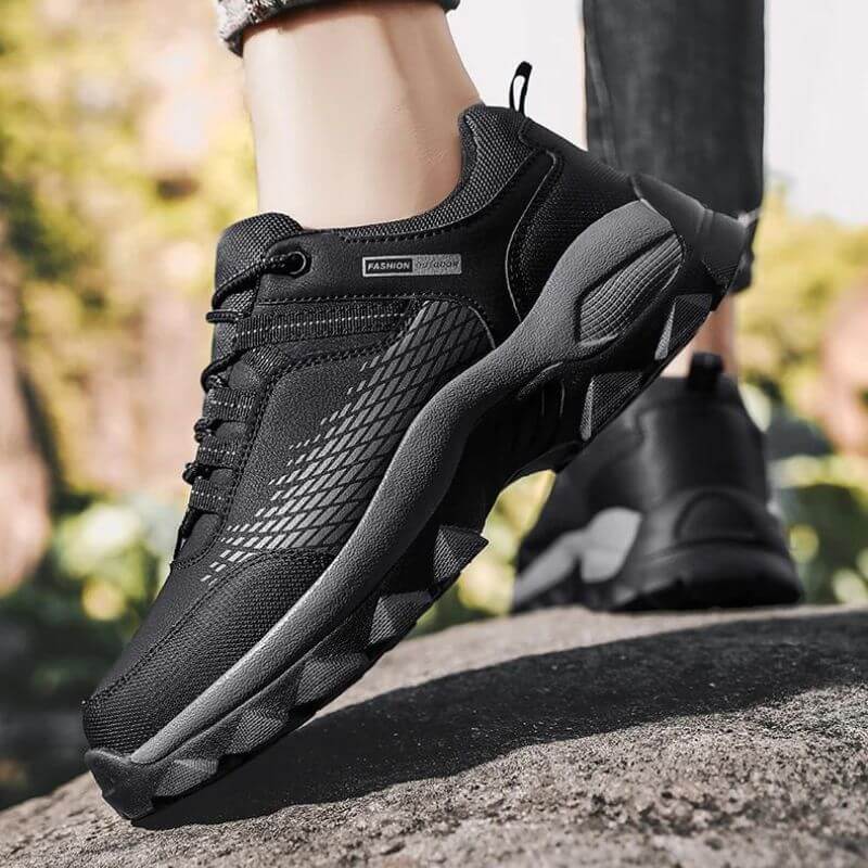 Stride Walking Trainers Anti-Slip Leather Comfort Black